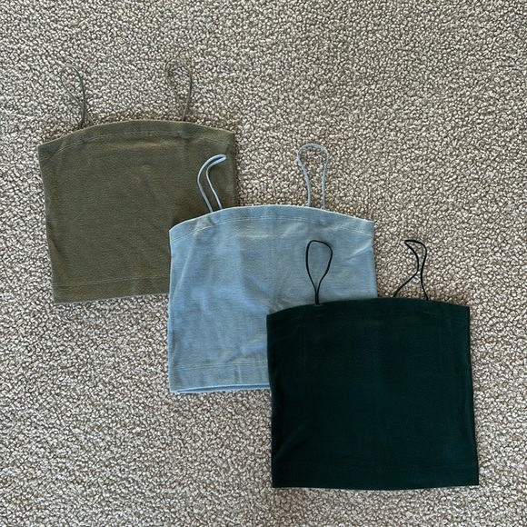 Bundle of 3 American eagle crop tops - Picture 1 of 2